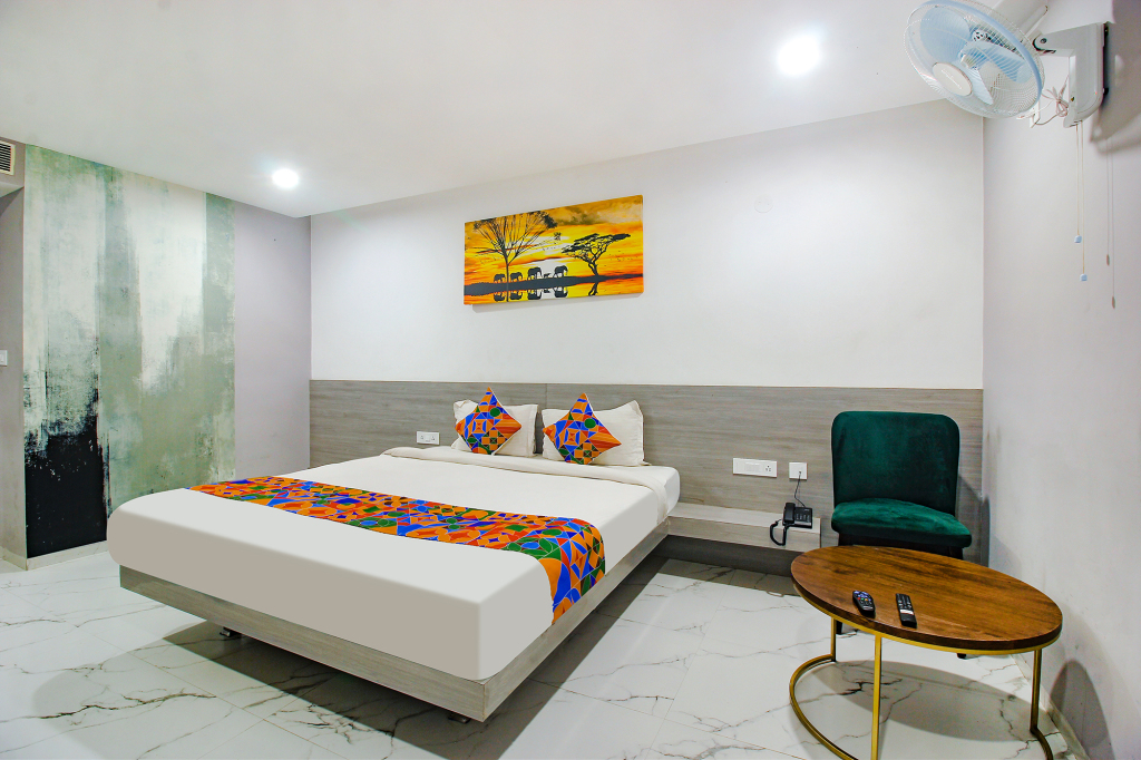 Хидерабад: Fabhotel Ssr Fern Suites