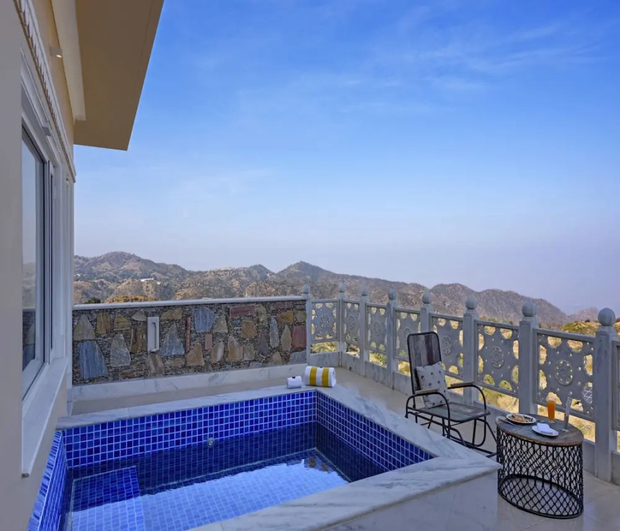 Садри: Fateh Safari Suites by Fateh Collection
