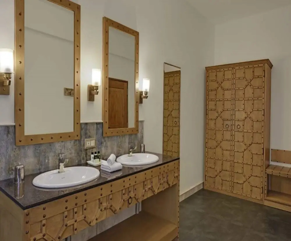 Садри: Fateh Safari Suites by Fateh Collection