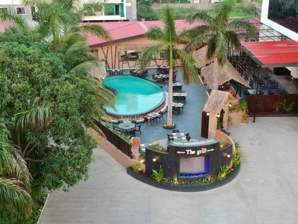 Индаур: Jardin Hotels