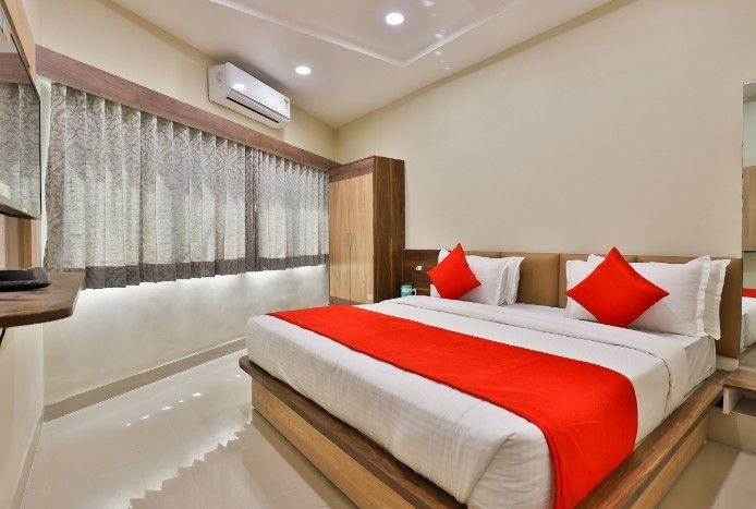 Ахмедабад: Hotel sunsarovar