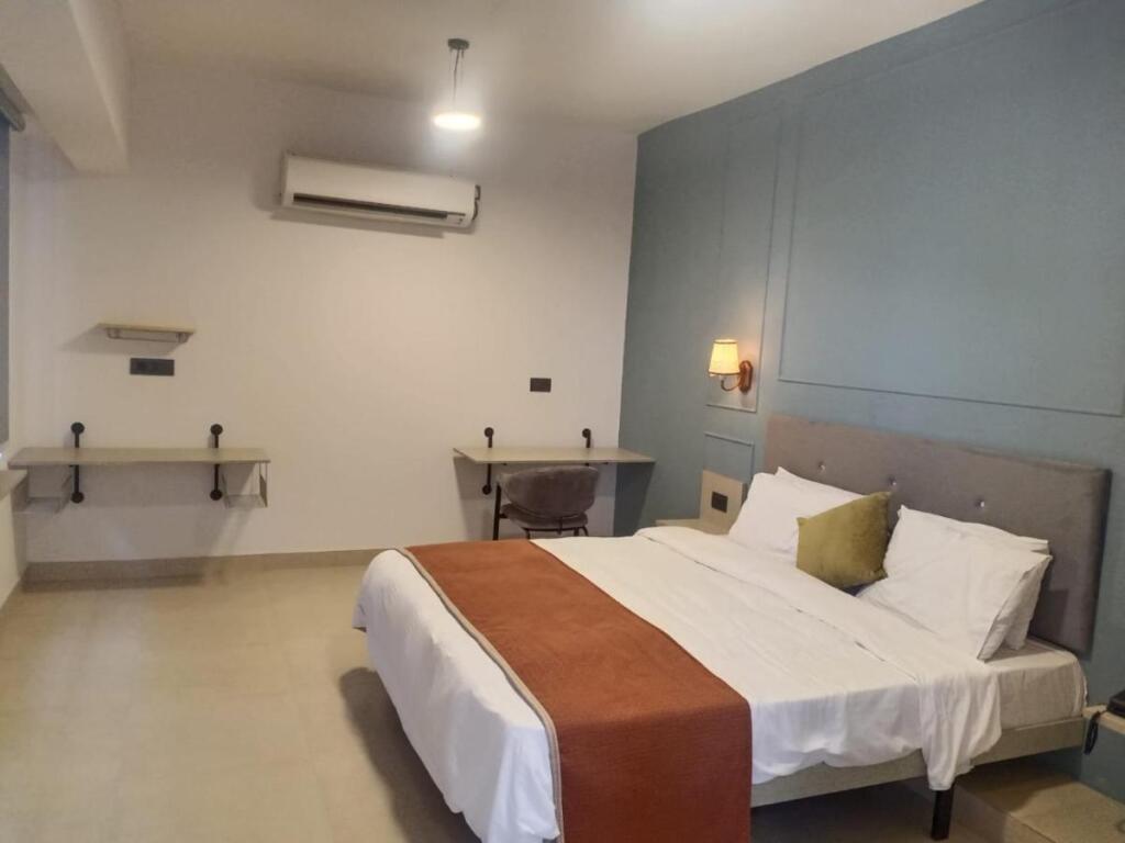 Газиабад: Virohaa Garden Hotel