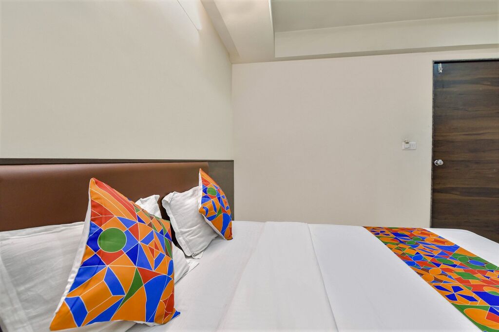 Ахмедабад: Fabhotel Crystal