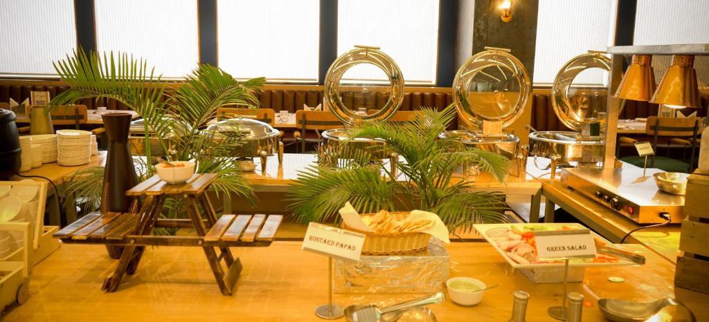 Ахмедабад: Pinnacle Grand Hotel and Banquets