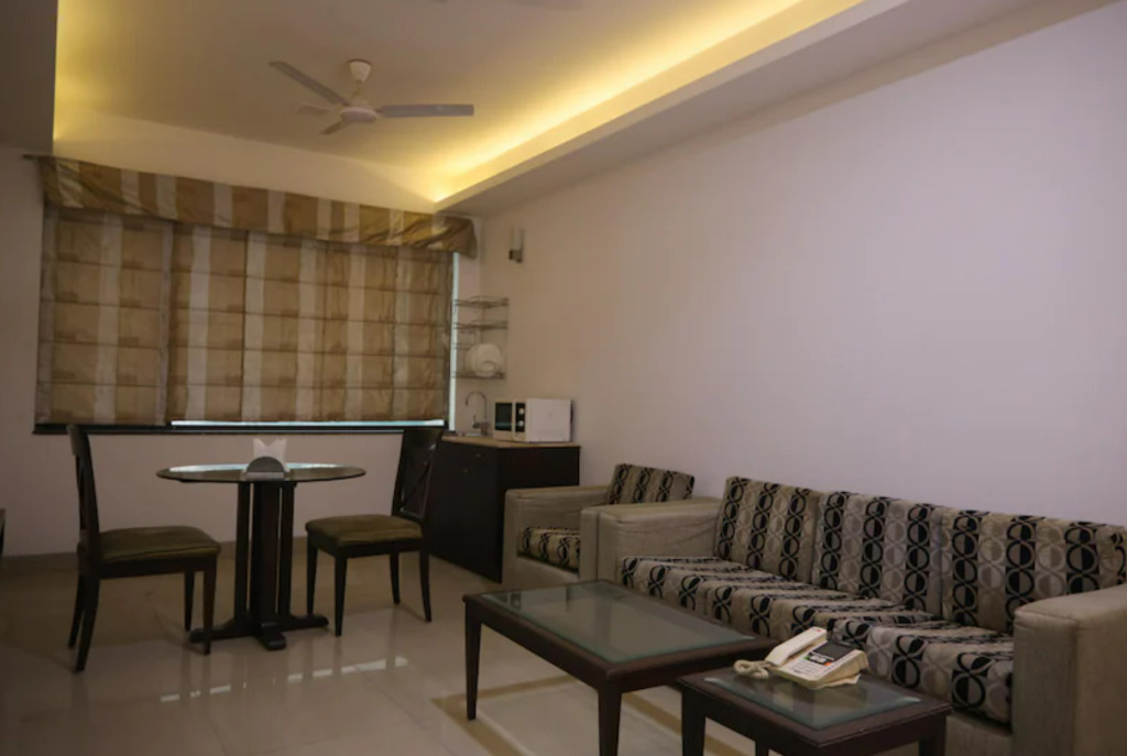Гуруграм: Hotel Delight Suites