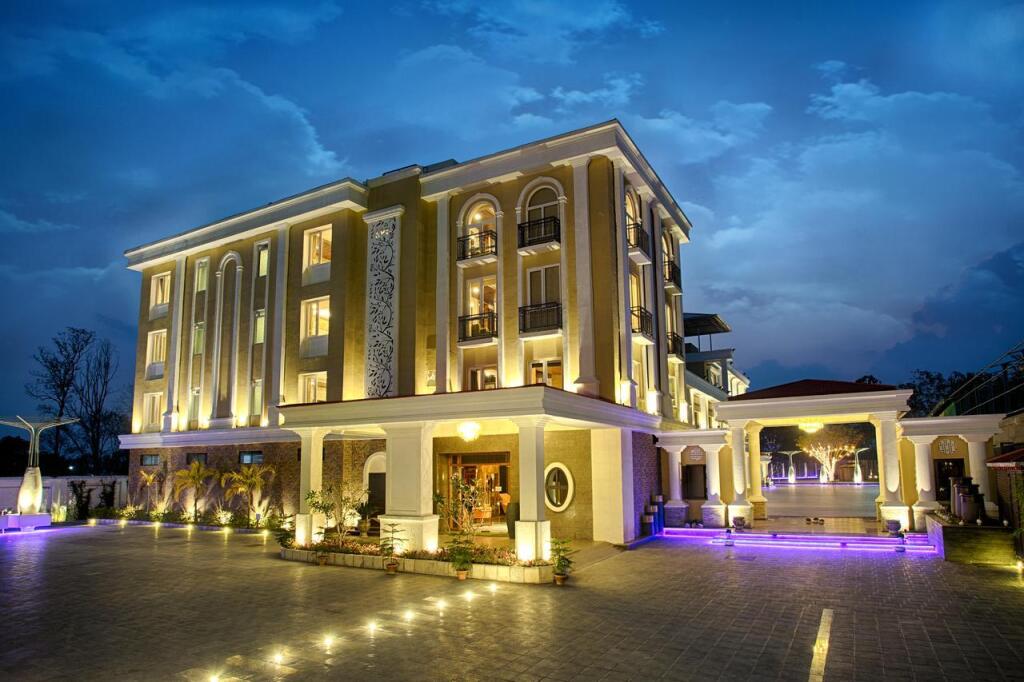 Силигури: The Four Vedas Hotel & Resort