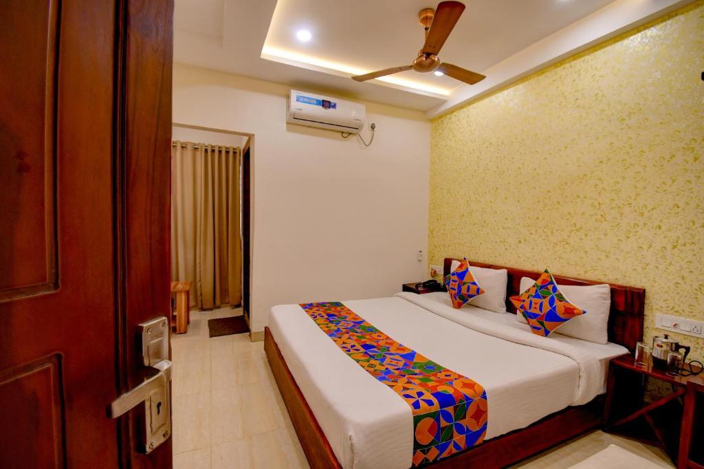 Силигури: FabHotel Prime Grand Palace