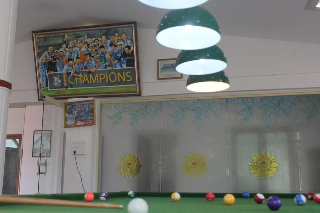 Кушалнагар: The Bat N Ball Homestay - The Rovis Estate by Uthappa, Suntikoppa ,Coorg