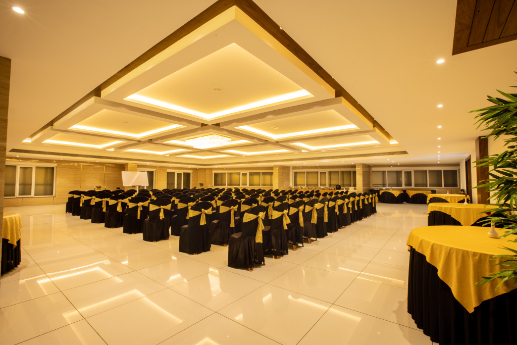 Royal Plaza Suites — фото 2