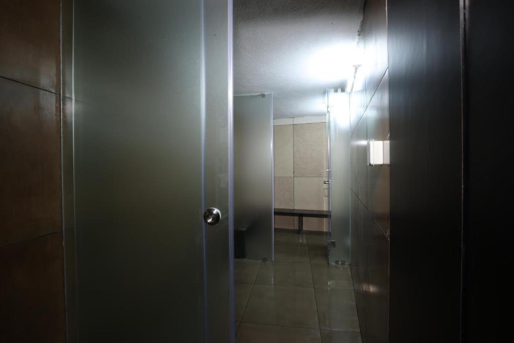 Мангалур: Royal Plaza Suites
