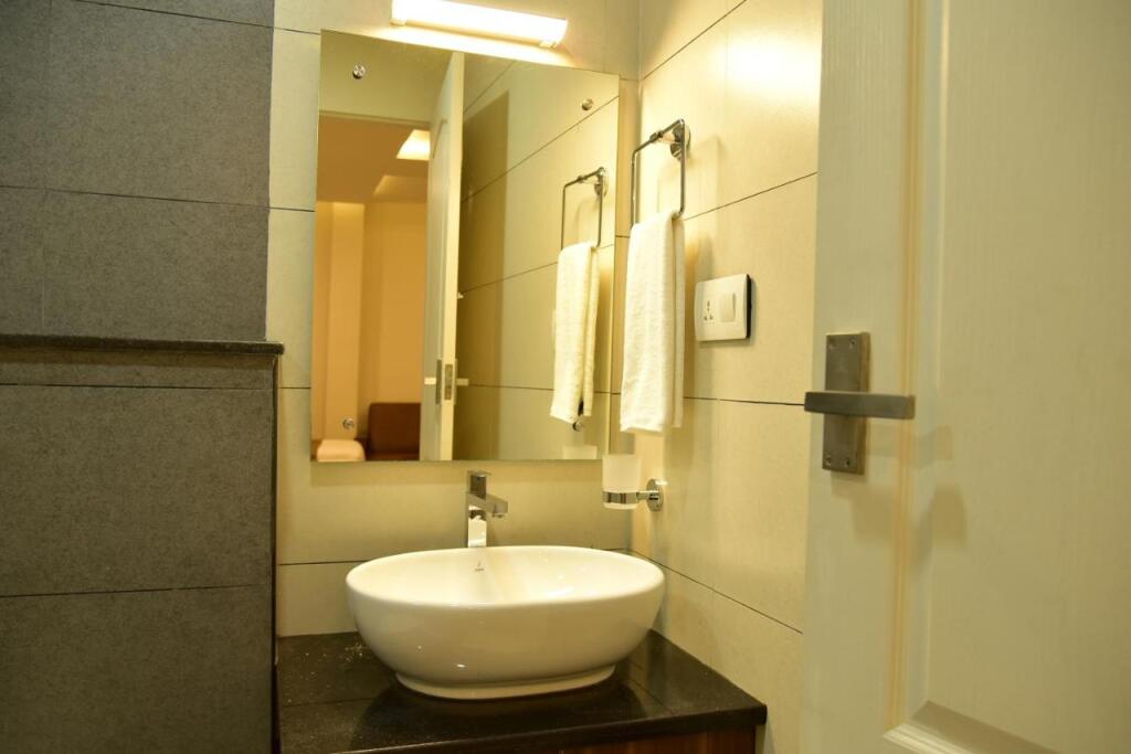 Кондотти: White Suite Hotel