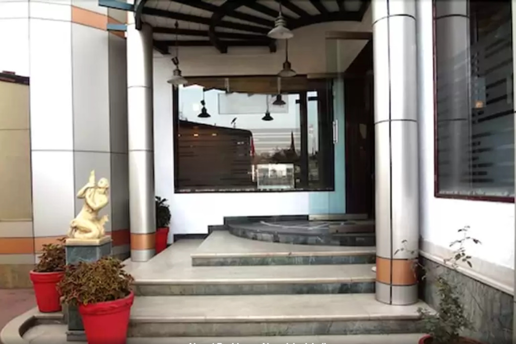 Ахмедабад: Hotel Airport Plaza