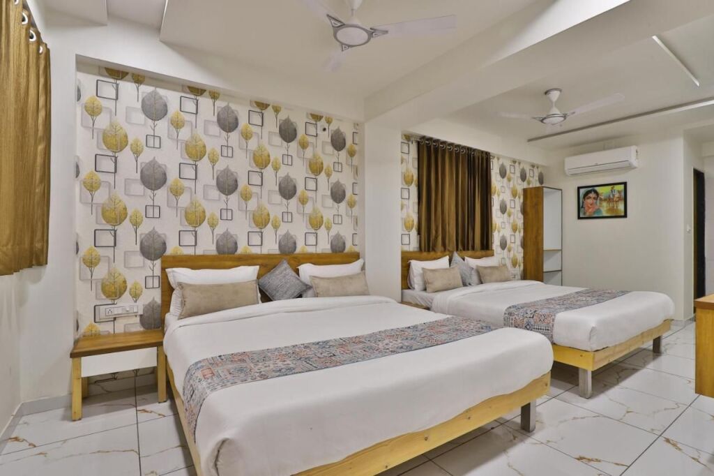 Ахмедабад: Hotel SR Rooms