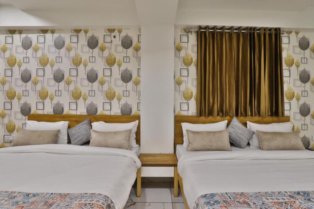 Ахмедабад: Hotel SR Rooms