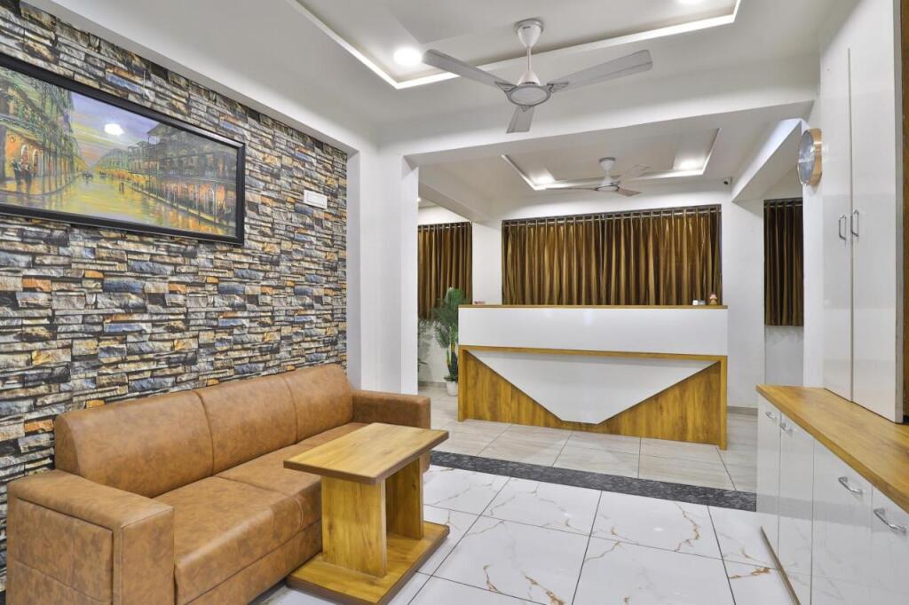 Ахмедабад: Hotel SR Rooms