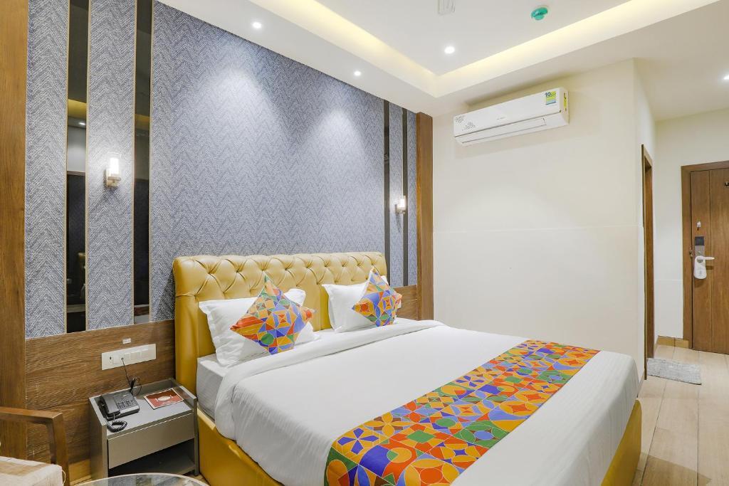 Ахмедабад: Fabhotel Meritus Inn