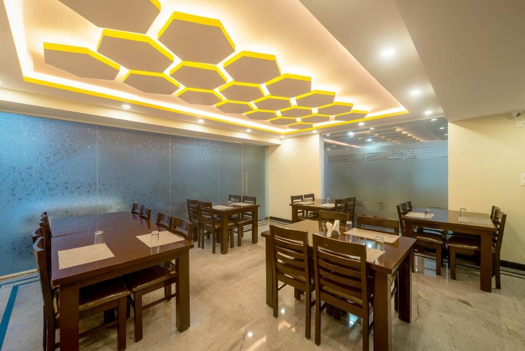 Бангалор: Zenith Hotels Hebbal Bangalore