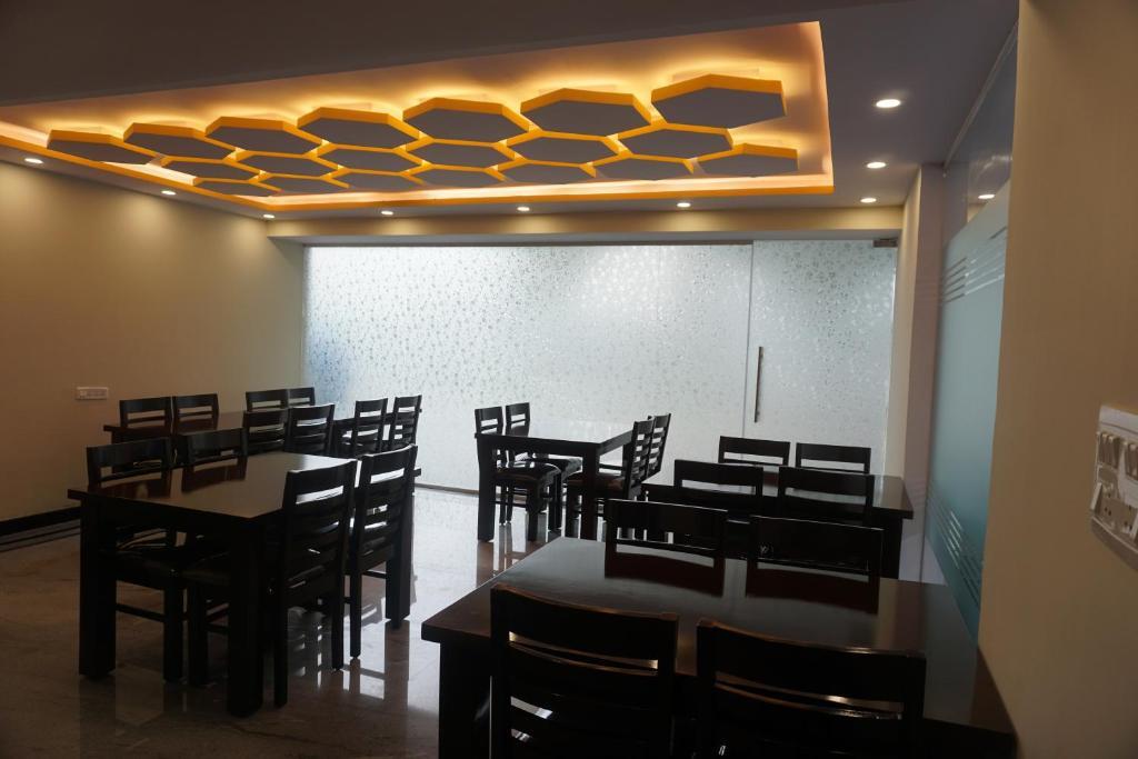 Бангалор: Zenith Hotels Hebbal Bangalore