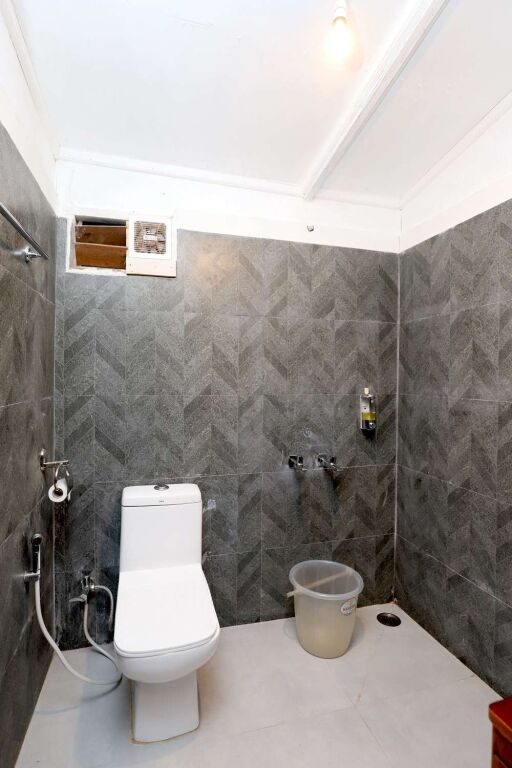 Бангалор: De-Rock Jungle Living Resort - Lexstay