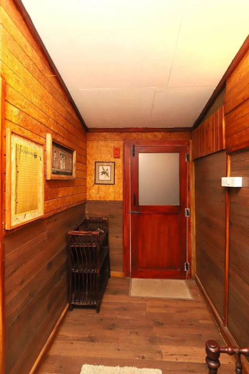 Бангалор: De-Rock Jungle Living Resort - Lexstay