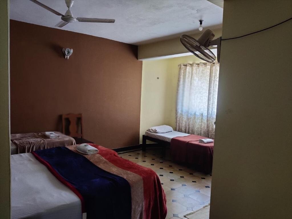 Мадикери: Hotel Caveri Comfort Inn