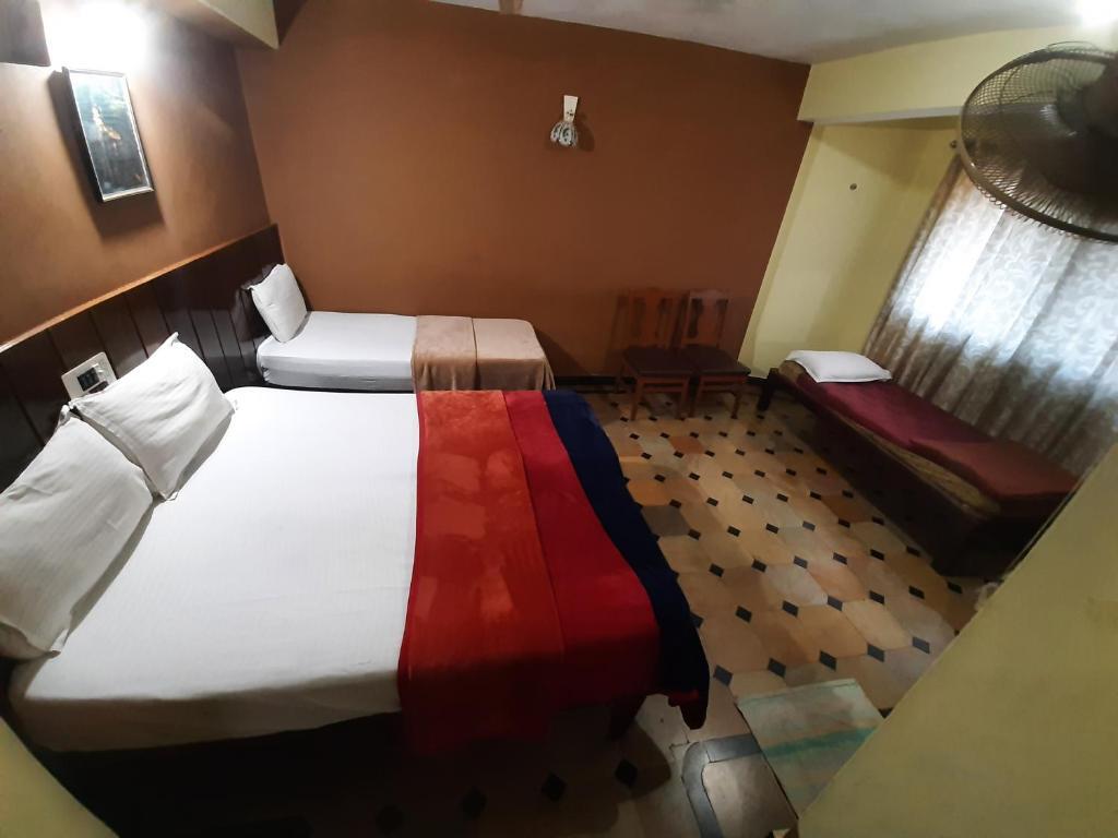 Мадикери: Hotel Caveri Comfort Inn