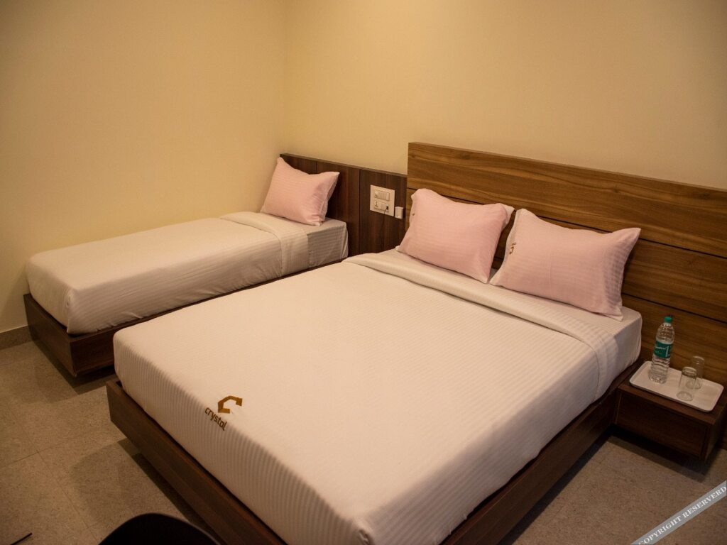 Бангалор: Crystal Inn Hotel