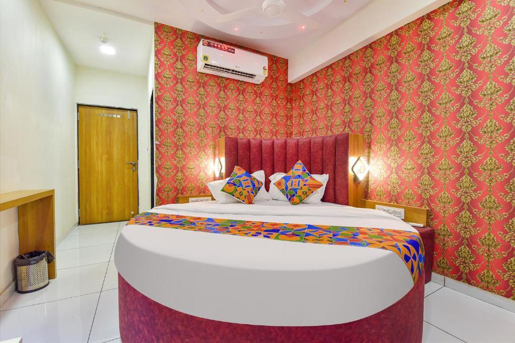 Ахмедабад: Fabhotel New York