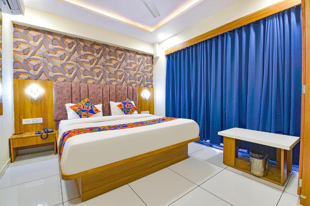Ахмедабад: Fabhotel New York