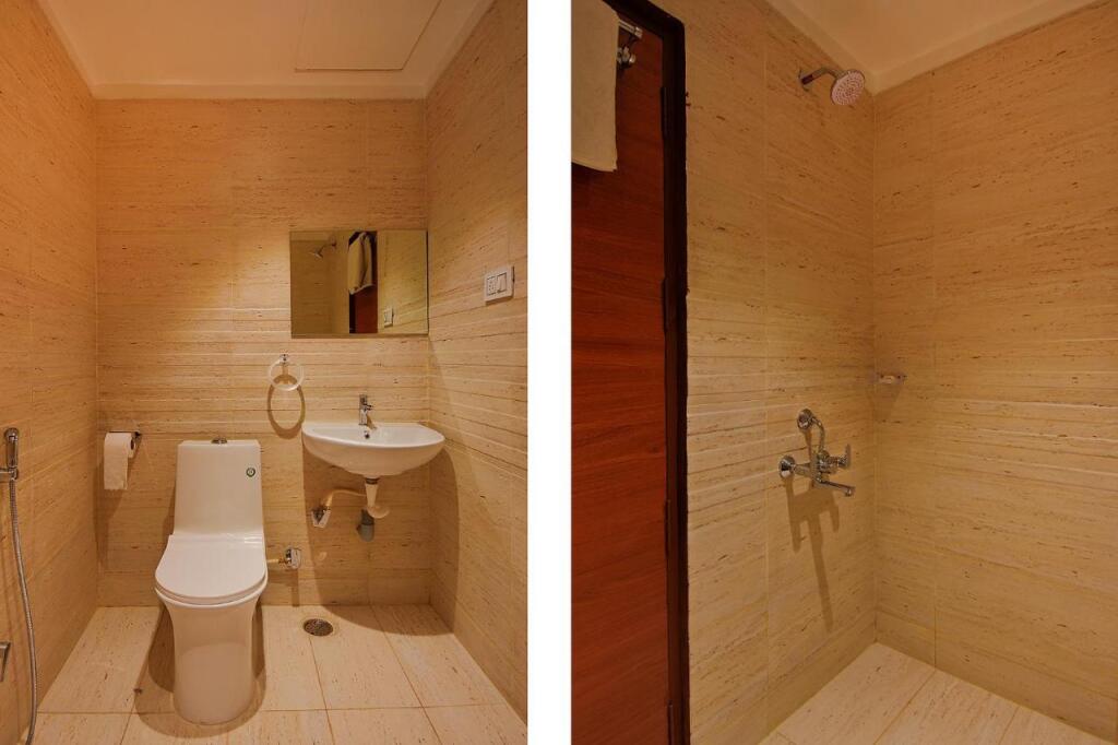 Бангалор: FabHotel High Rise
