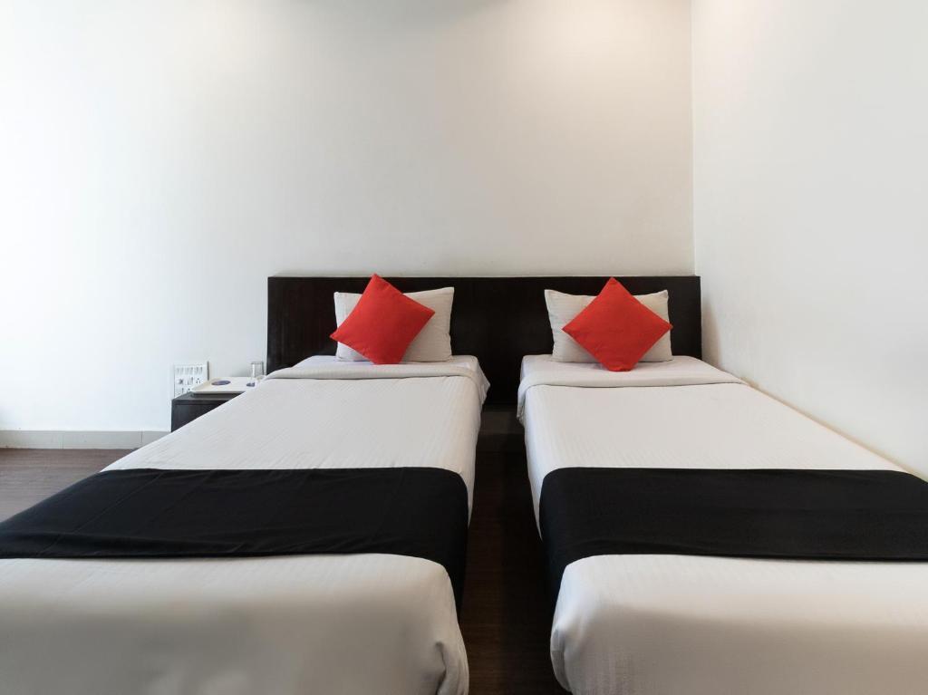 Бангалор: Capital O 70516 Hotel Scarlet