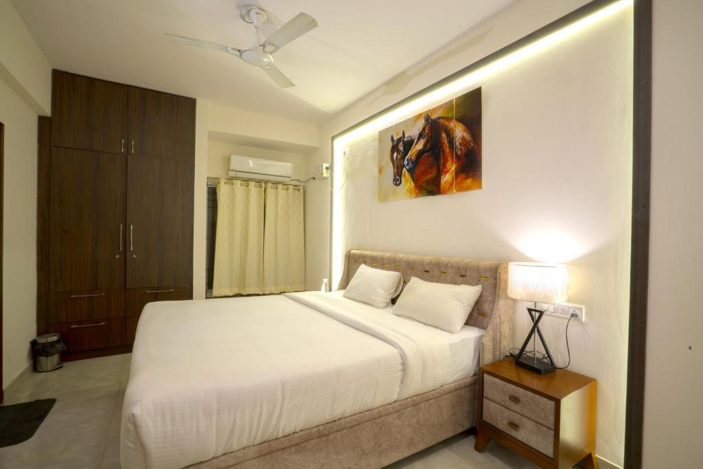 Бангалор: White Lotus By Orbit Hotels