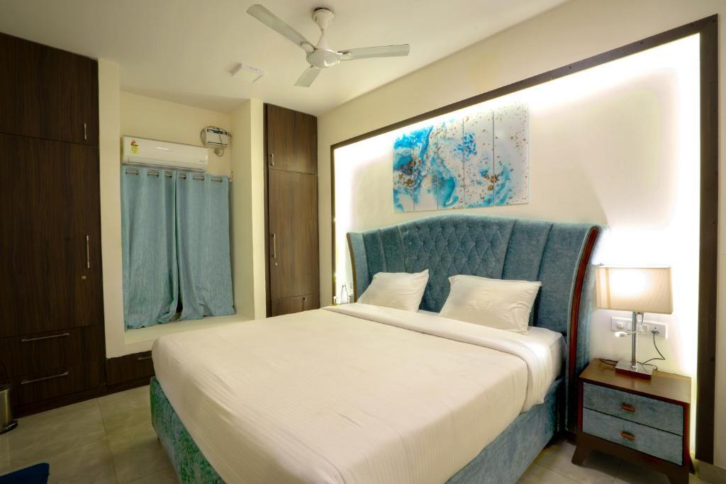 Бангалор: White Lotus By Orbit Hotels