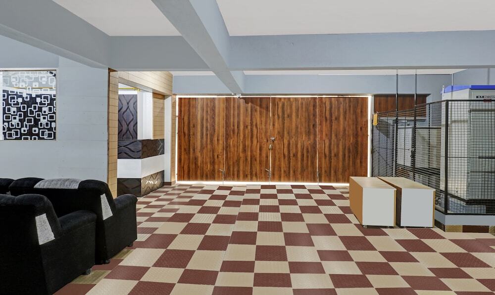 Бангалор: Treebo SLN Heritage