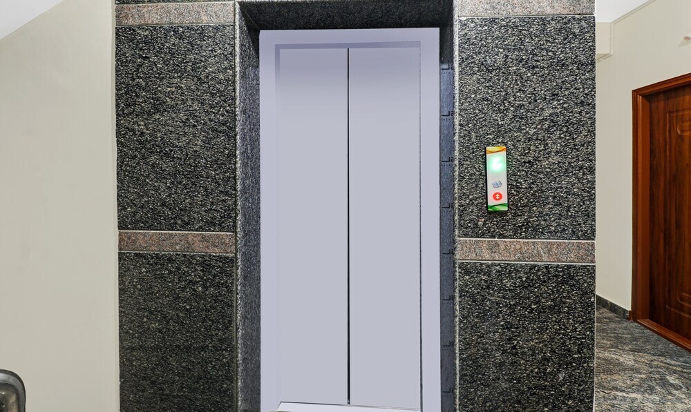 Бангалор: Treebo SLN Heritage