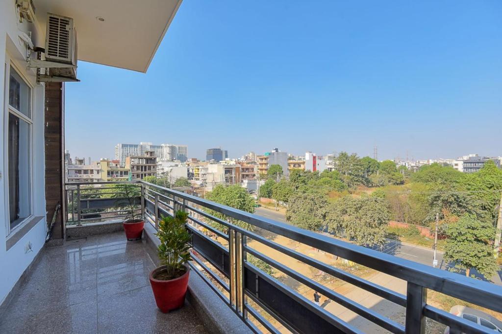 Гуруграм: Bluo Modern 2 Bhk Medanta Medicity
