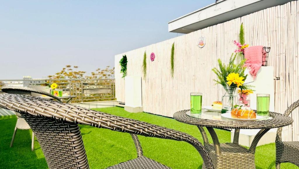 Гуруграм: Bluo Modern 2 Bhk Medanta Medicity