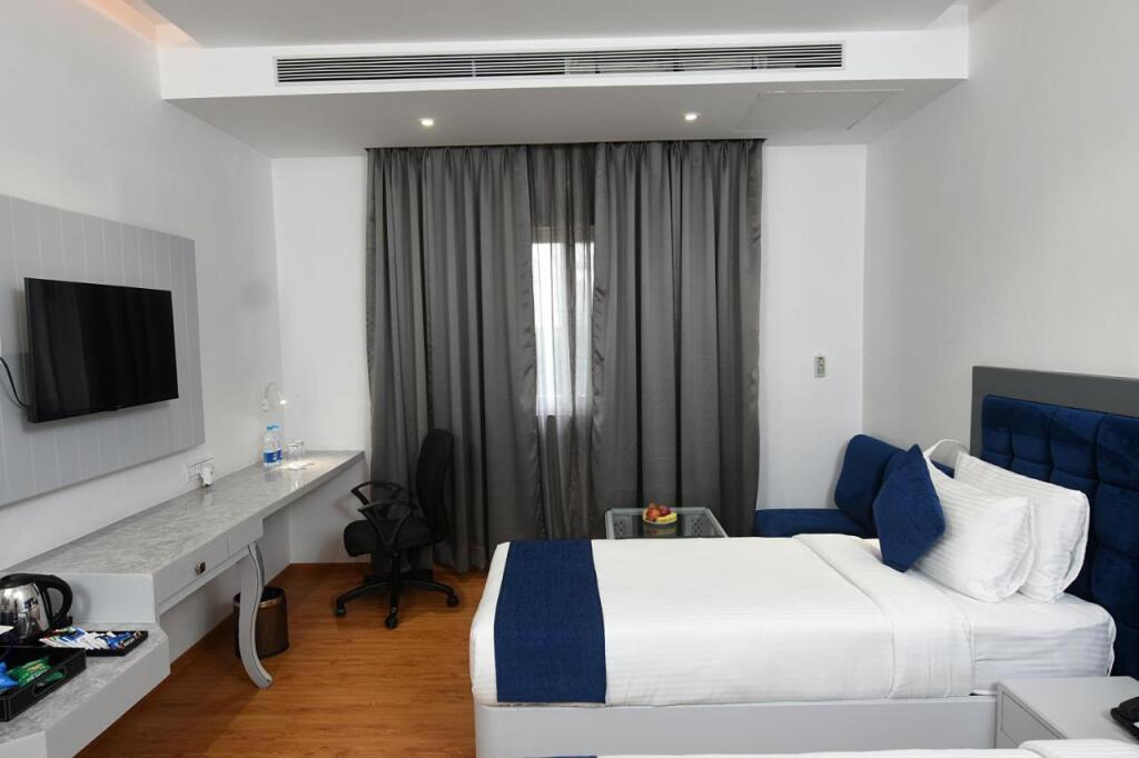 Пимпри-Чинчвад: Kyriad Hotel Chinchwad by OTHPL