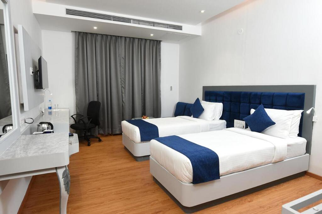 Пимпри-Чинчвад: Kyriad Hotel Chinchwad by OTHPL