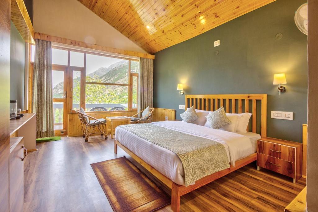 Банджар: Doris Mountain Cabins Tirthan