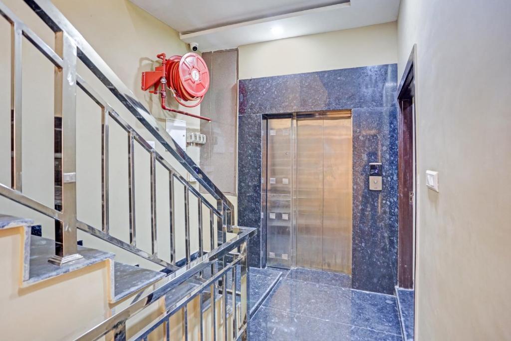 Барейлли: Collection O 93556 Hotel Citi Star
