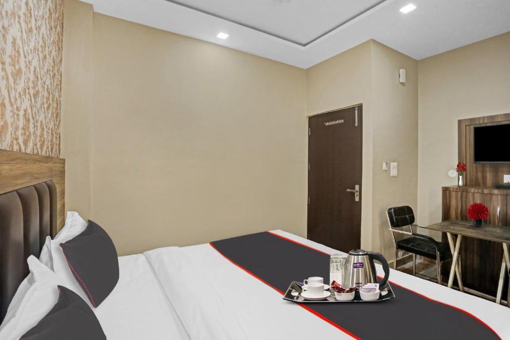 Барейлли: Collection O 93556 Hotel Citi Star