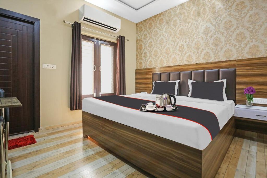 Барейлли: Collection O 93556 Hotel Citi Star