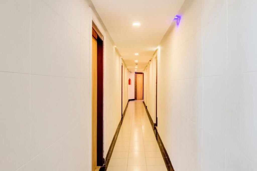 Панвель: Collection O 81194 Hotel Panchratna