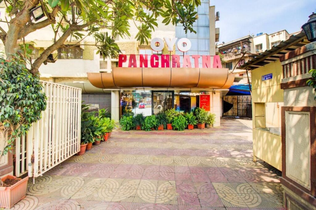 Панвель: Collection O 81194 Hotel Panchratna