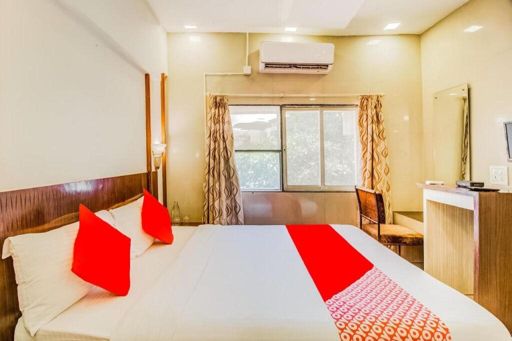 Панвель: Collection O 81194 Hotel Panchratna
