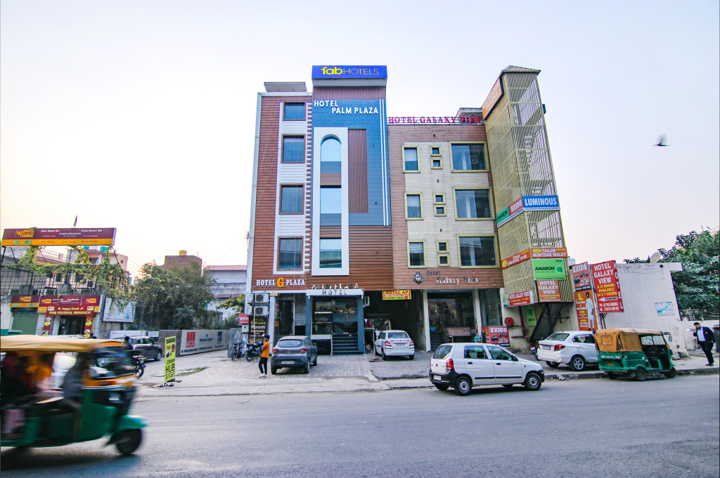 Зиракпур: Fabhotel Palm Plaza