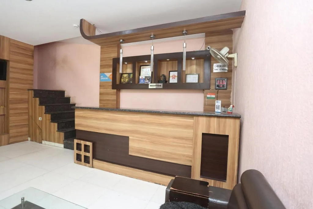 Агра: Capital O 41218 Hotel Nouva