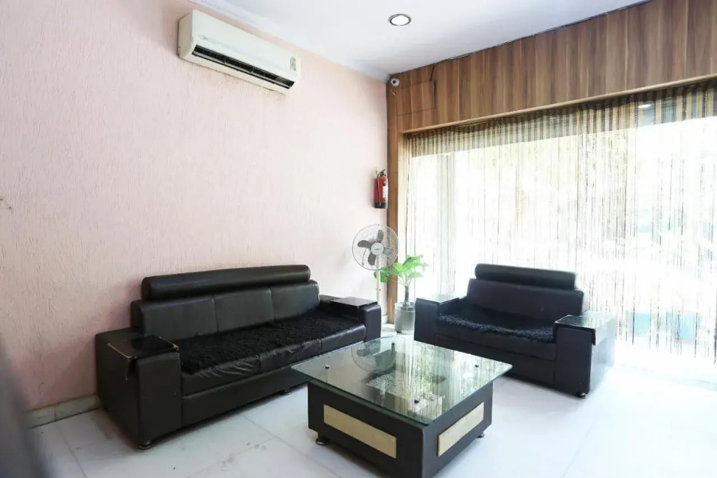 Агра: Capital O 41218 Hotel Nouva