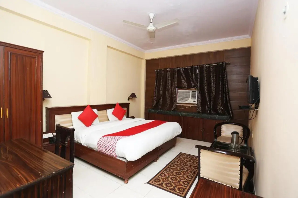 Агра: Capital O 41218 Hotel Nouva